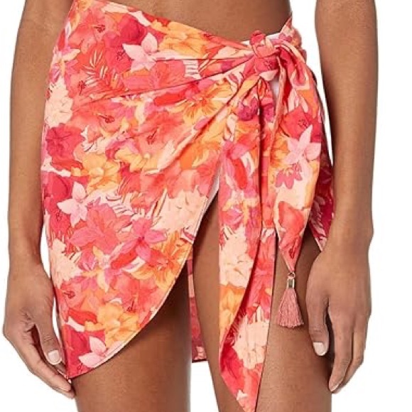 L*Space Sarong - Picture 4 of 5